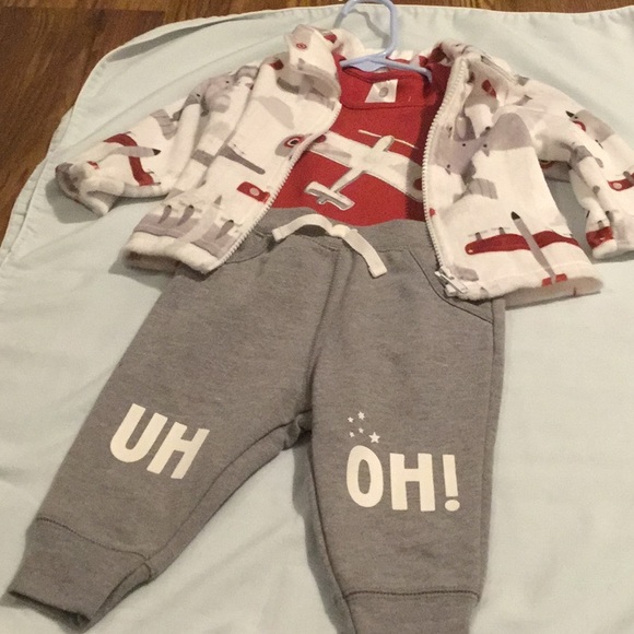 Baby Laundry NWOT set - Picture 1 of 8